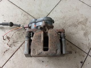 bontott AUDI A4 B8 Bal hátsó Féknyereg Munkahengerrel