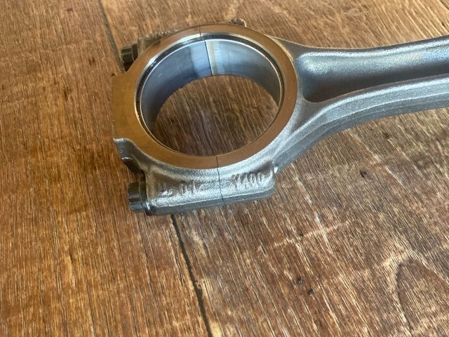 bontott AUDI A4 B8 Dugattyú és Hajtókar