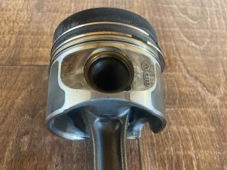 bontott AUDI A4 B8 Dugattyú és Hajtókar