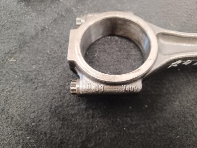 bontott AUDI A4 B8 Dugattyú