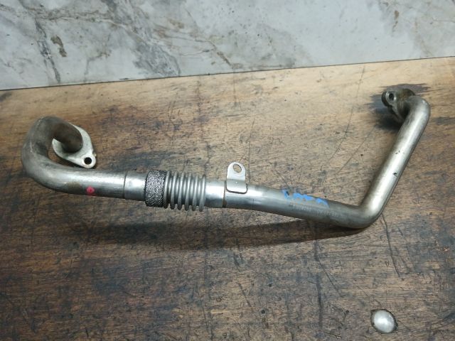 bontott AUDI A4 B8 EGR Hűtő Cső