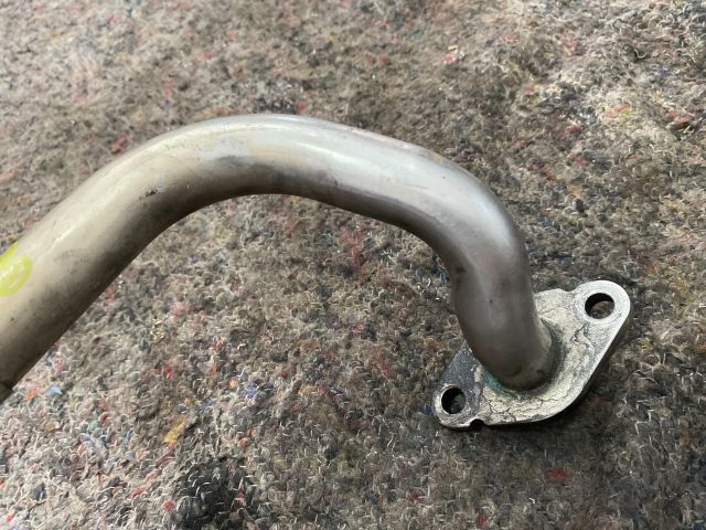 bontott AUDI A4 B8 EGR Hűtő Cső