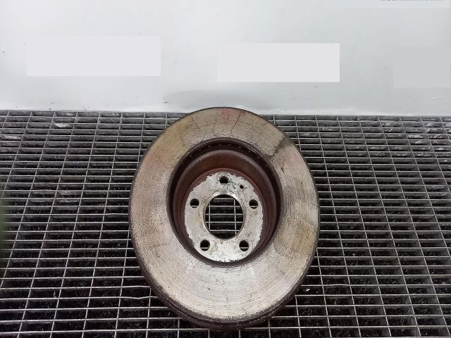 bontott AUDI A4 B8 Első Féktárcsa