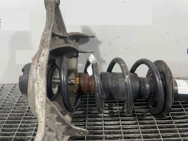 bontott AUDI A4 B8 Első Rugó