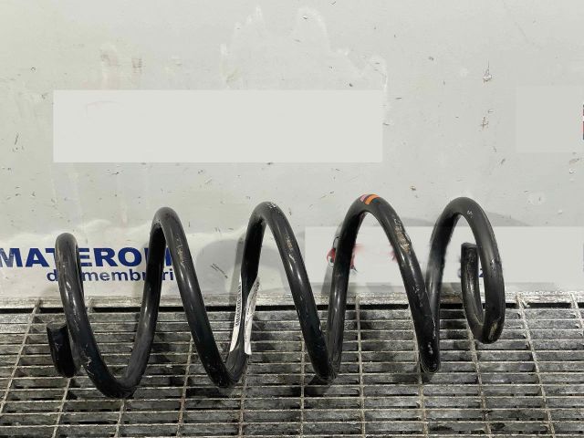 bontott AUDI A4 B8 Első Rugó