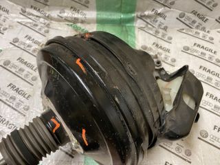 bontott AUDI A4 B8 Fékrásegítő