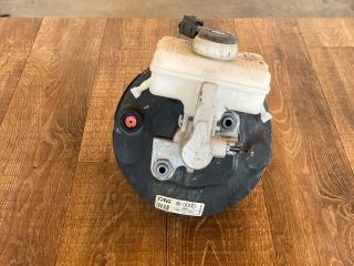 bontott AUDI A4 B8 Fékrásegítő