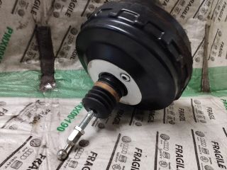 bontott AUDI A4 B8 Fékrásegítő