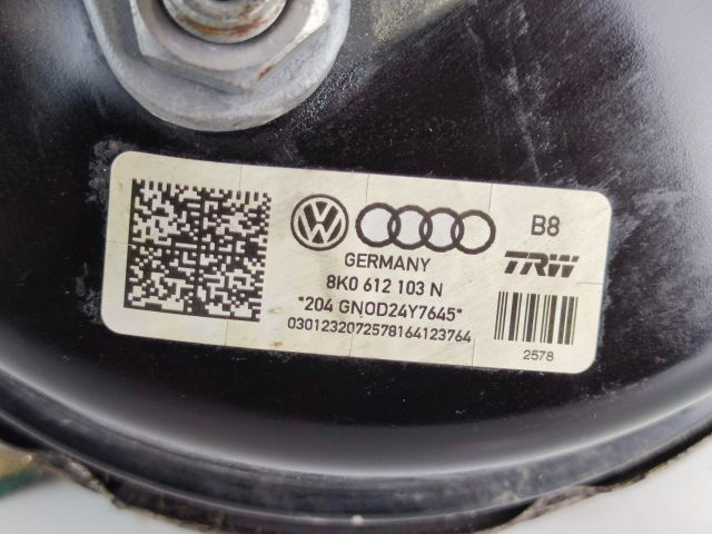 bontott AUDI A4 B8 Fékrásegítő