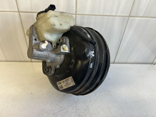 bontott AUDI A4 B8 Fékrásegítő