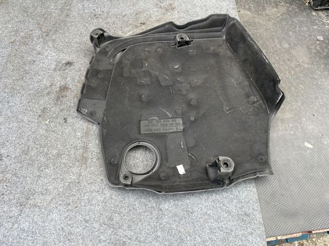 bontott AUDI A4 B8 Felső Motorburkolat