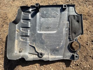 bontott AUDI A4 B8 Felső Motorburkolat