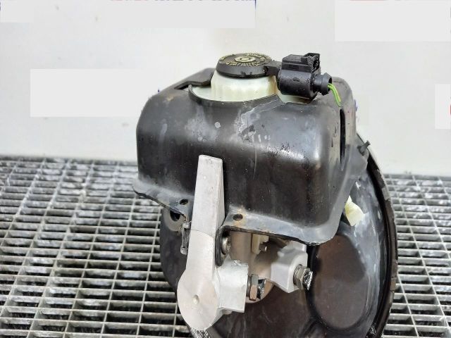 bontott AUDI A4 B8 Főfékhenger