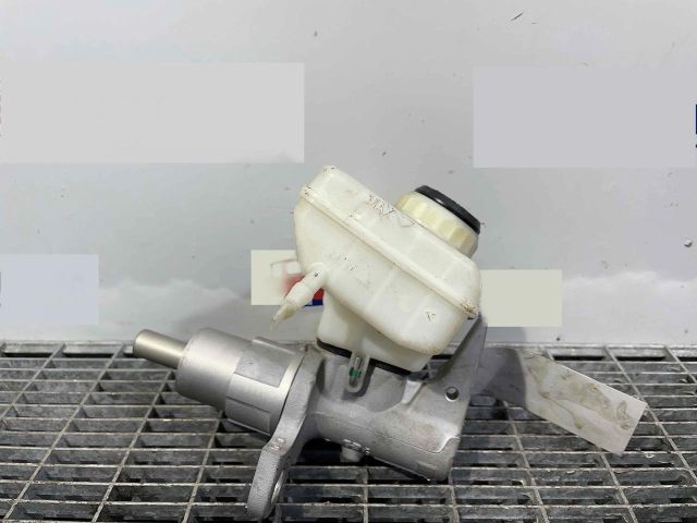 bontott AUDI A4 B8 Főfékhenger