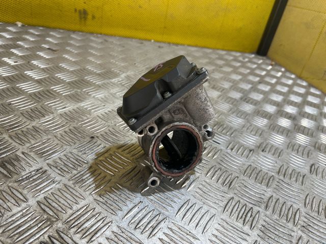 bontott AUDI A4 B8 Fojtószelep (Elektromos)