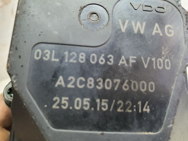 bontott AUDI A4 B8 Fojtószelep (Elektromos)