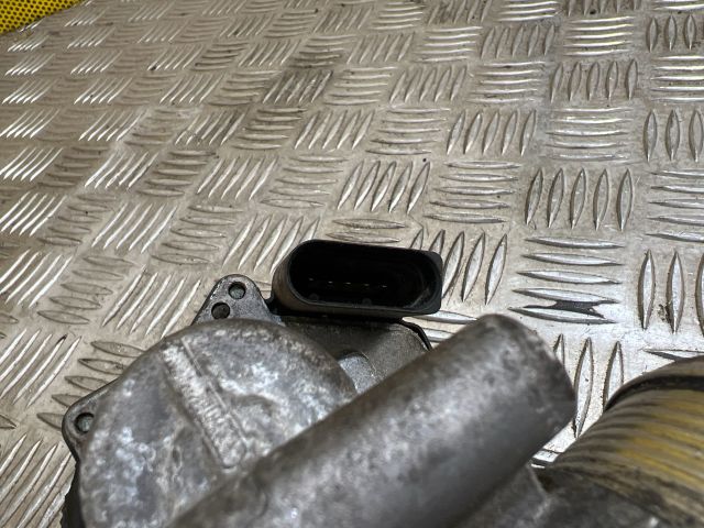 bontott AUDI A4 B8 Fojtószelep (Elektromos)