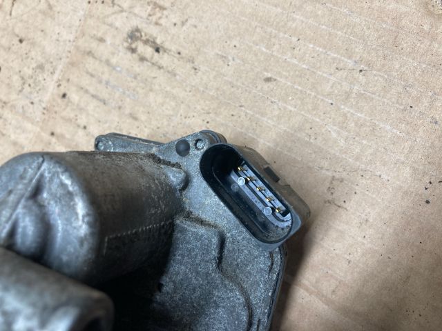 bontott AUDI A4 B8 Fojtószelep (Elektromos)