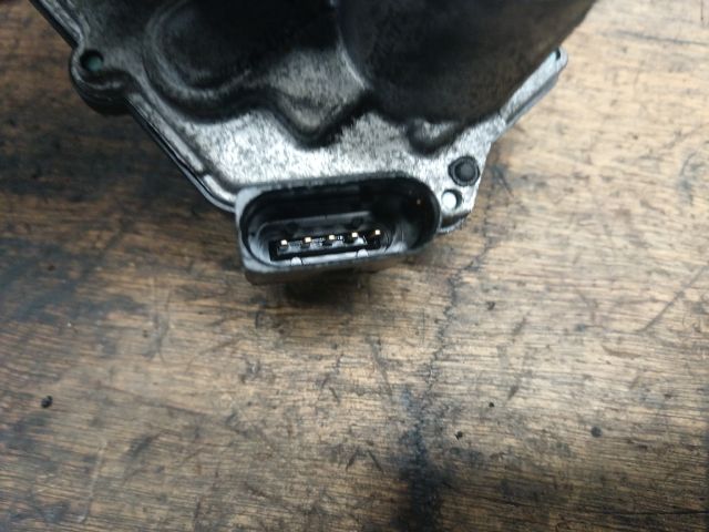 bontott AUDI A4 B8 Fojtószelep (Elektromos)