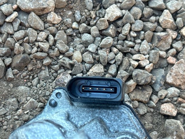 bontott AUDI A4 B8 Fojtószelep (Elektromos)