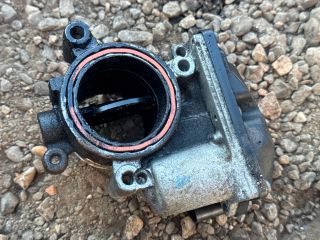 bontott AUDI A4 B8 Fojtószelep (Elektromos)