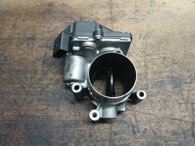 bontott AUDI A4 B8 Fojtószelep (Elektromos)