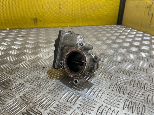 bontott AUDI A4 B8 Fojtószelep (Elektromos)