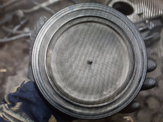 bontott AUDI A4 B8 Főtengely Szíjtárcsa