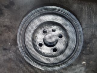 bontott AUDI A4 B8 Főtengely Szíjtárcsa