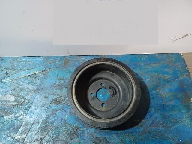 bontott AUDI A4 B8 Főtengely Szíjtárcsa