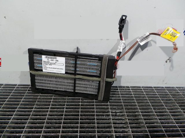 bontott AUDI A4 B8 Fűtőradiátor