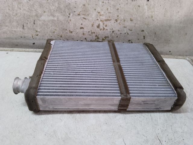 bontott AUDI A4 B8 Fűtőradiátor