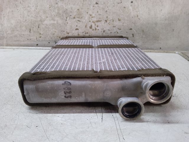 bontott AUDI A4 B8 Fűtőradiátor