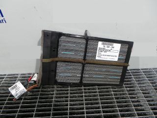 bontott AUDI A4 B8 Fűtőradiátor