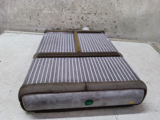 bontott AUDI A4 B8 Fűtőradiátor