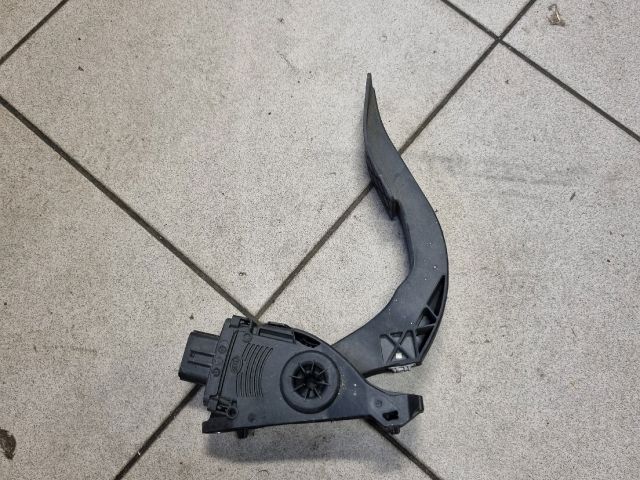 bontott AUDI A4 B8 Gázpedál (Elektromos)