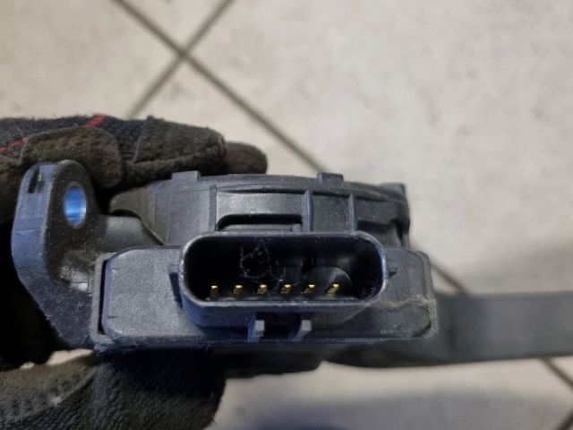 bontott AUDI A4 B8 Gázpedál (Elektromos)
