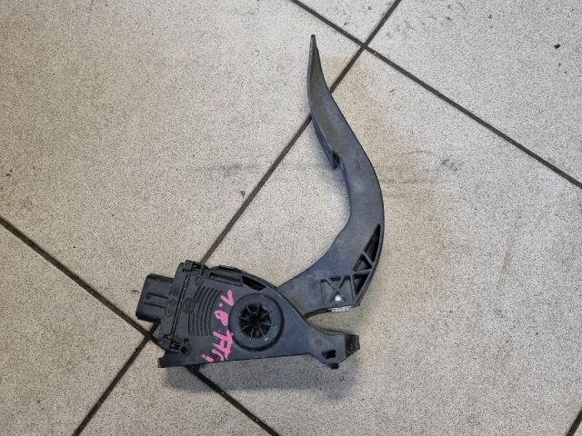 bontott AUDI A4 B8 Gázpedál (Elektromos)