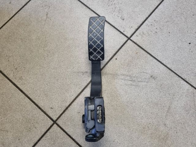 bontott AUDI A4 B8 Gázpedál (Elektromos)