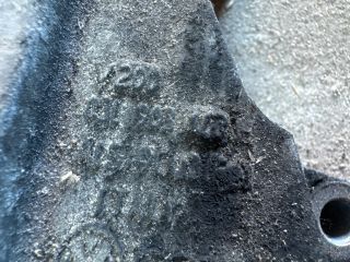 bontott AUDI A4 B8 Generátor Tartó Bak