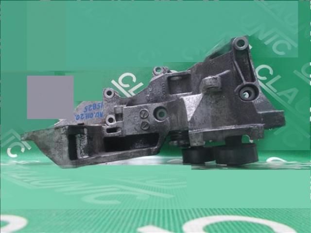 bontott AUDI A4 B8 Generátor Tartó Bak