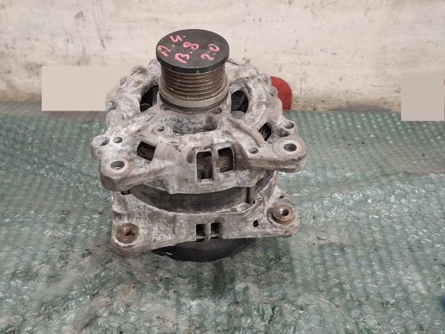 bontott AUDI A4 B8 Generátor