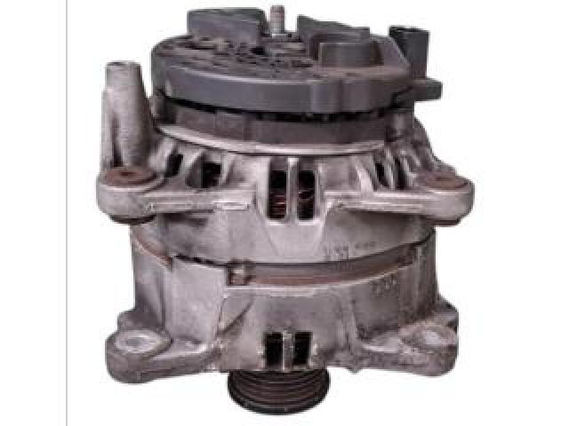 bontott AUDI A4 B8 Generátor