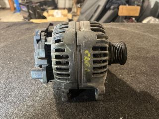bontott AUDI A4 B8 Generátor