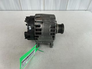 bontott AUDI A4 B8 Generátor