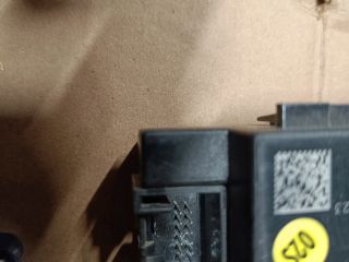 bontott AUDI A4 B8 Gyújtáskapcsoló Házzal