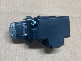 bontott AUDI A4 B8 Gyújtáskapcsoló