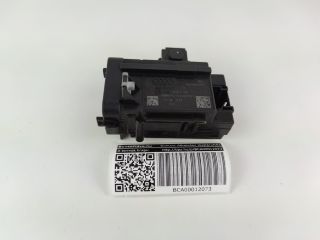 bontott AUDI A4 B8 Gyújtáskapcsoló