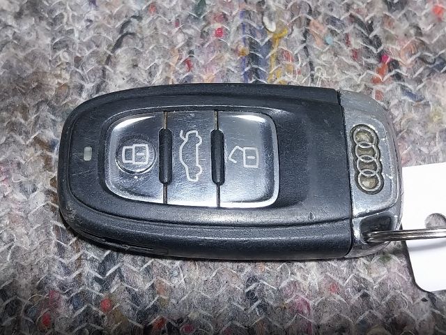 bontott AUDI A4 B8 Gyújtáskapcsoló