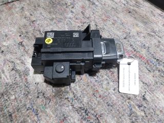 bontott AUDI A4 B8 Gyújtáskapcsoló